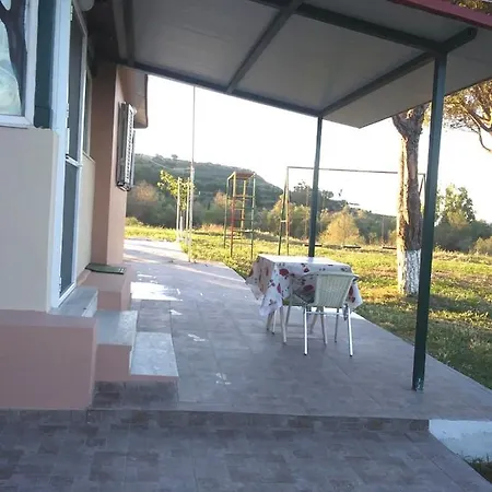 Galaxy Apartman Xi Beach