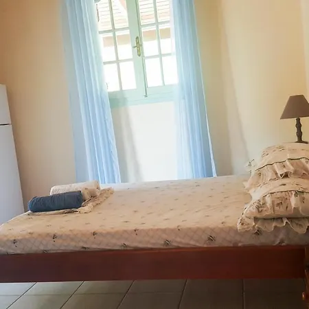 Galaxy Apartman Xi Beach